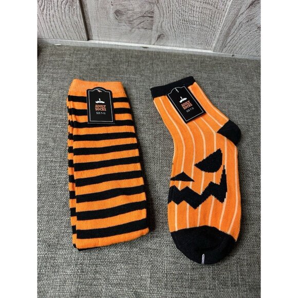 Accessories - Pack of 2 Womens Halloween Socks Striped and Jack O Lantern Orange Black